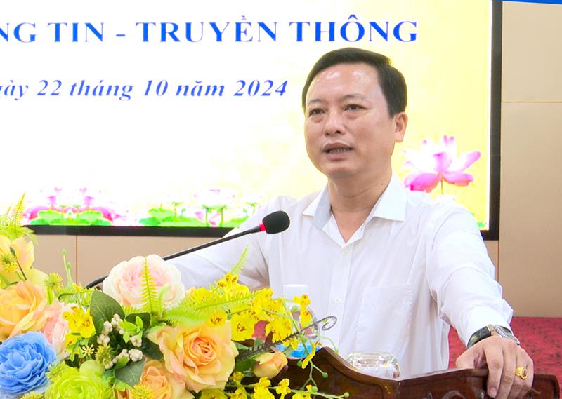 Sở Thông tin và Truyền thông làm việc với huyện Đức Thọ về công tác Chuyển đổi số